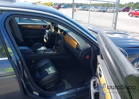 2004 Jaguar Xj Xjr from USA, damaged, VIN SAJWA73B44TG34126